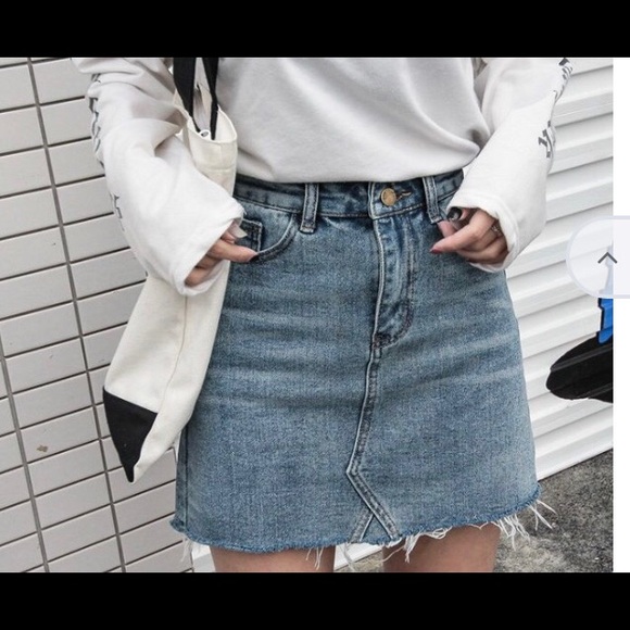 Denim skirt - Picture 3 of 4